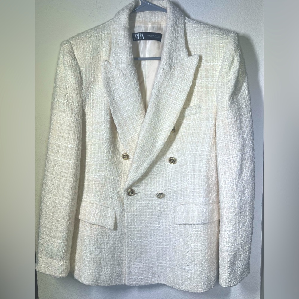 Zara Tweed Blazer NWOT Cream & Gold Buttons